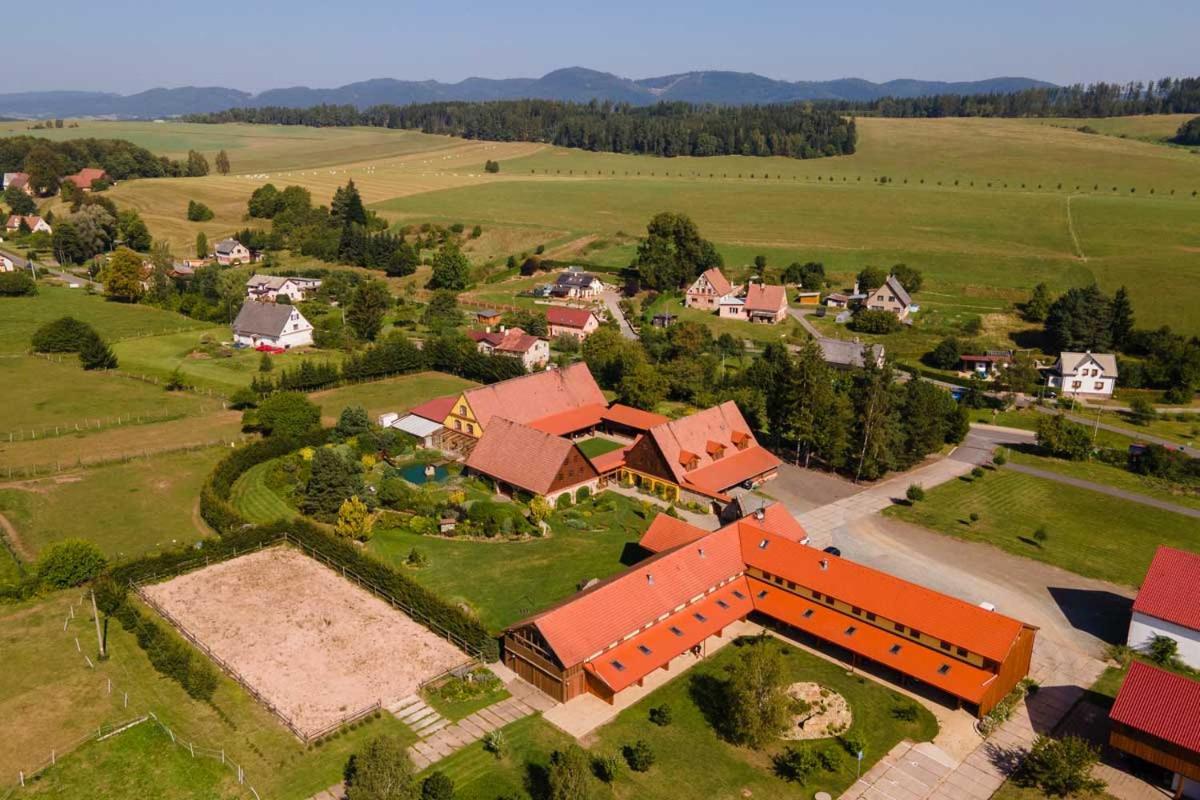 Penzion Jizdarna Hejtmankovice Broumov Exterior photo